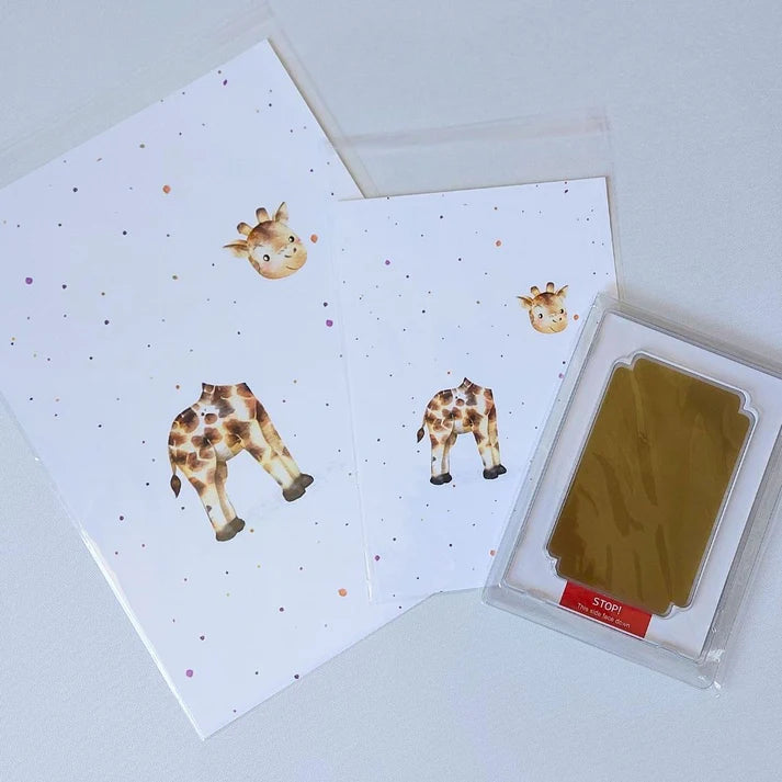 Little Paws Big Memories  Giraffe Footprint Keepsake Print - A4