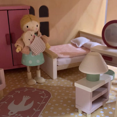 Tender Leaf Dolls House Bedroom Furniture