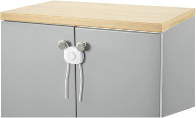 Safety 1st Secret Button Flex Lock
